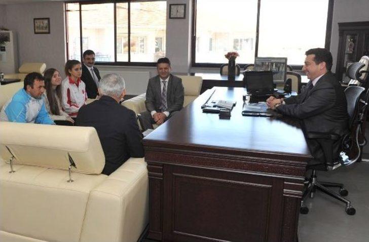 Başkan V. Bakıcı’dan Başarılı Öğrencilere Teşvik Ödülü G1