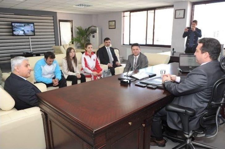 Başkan V. Bakıcı’dan Başarılı Öğrencilere Teşvik Ödülü G3