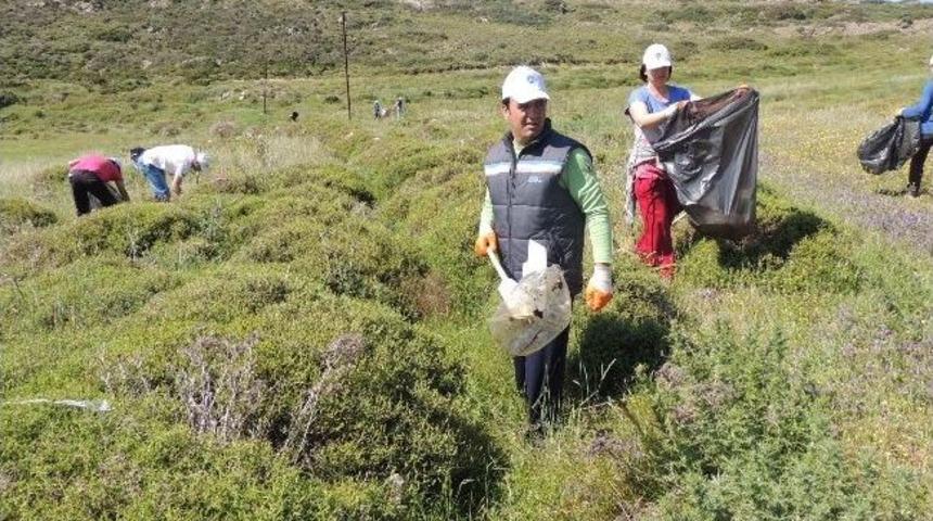 Yalıkavak&rsquo;ta &Ccedil;evre Temizliği