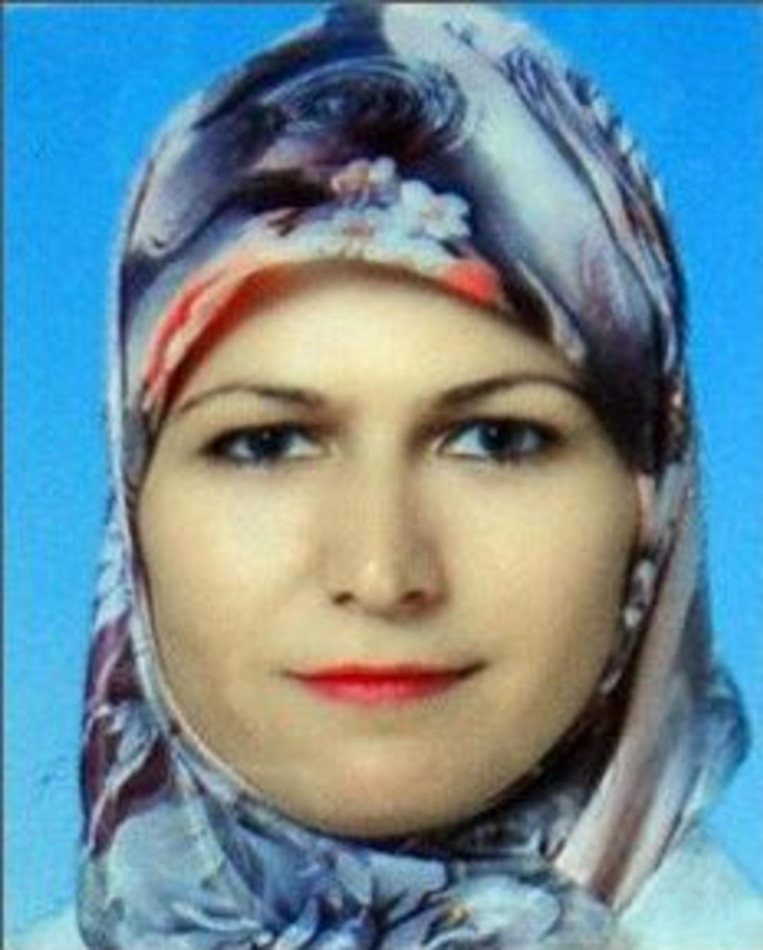 Eşini 11 yerinden bı&ccedil;aklayarak &ouml;ld&uuml;rd&uuml;