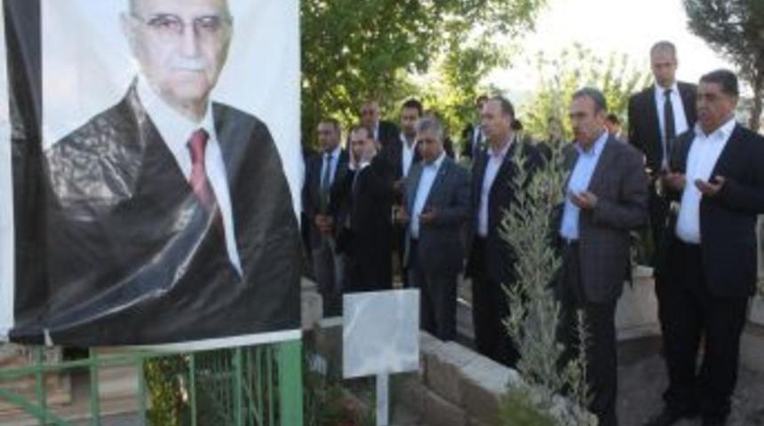 Eski Batman Vekili İnal: Doğunun Insanı Öldürmeden Yana Değil