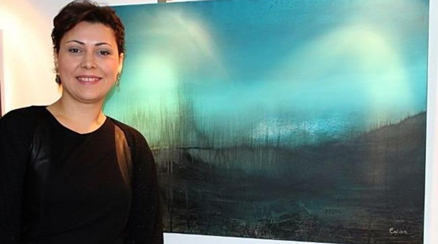 Anneden Kıza Resim D&uuml;nyası