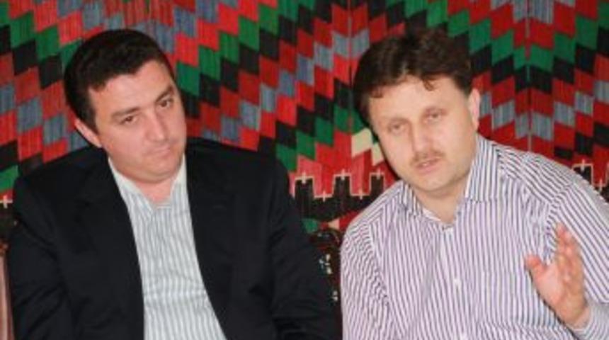 Bubilik'e vekilden iki &ccedil;ift s&ouml;z