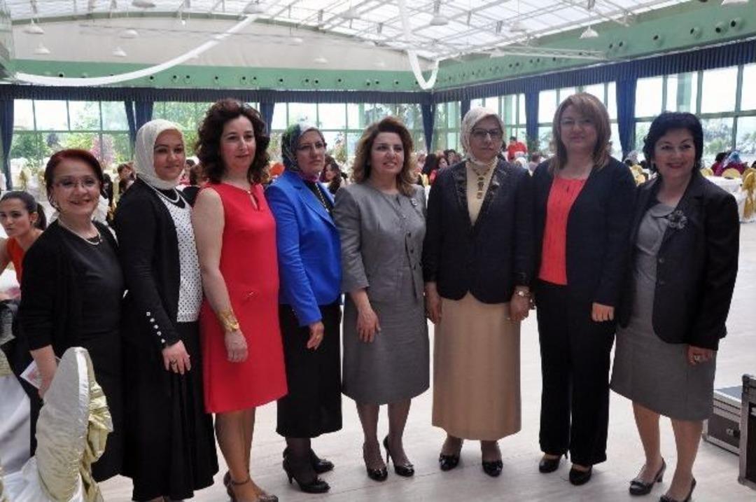 Fethiyeli Kadınlar, Menteşeoğlu İlkokulu İ&ccedil;in Bir Araya Geldi