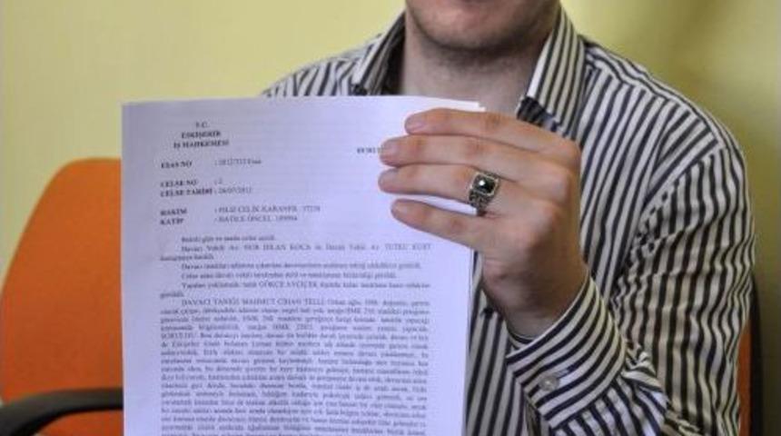 Kurşunlanan Kafede G&ouml;z&uuml;n&uuml; Kaybeden Garson, Patrona Tazminat Davası A&ccedil;tı