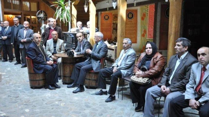 &ldquo;40 Hadis Sergisi&rdquo; Kent M&uuml;zesi'nde A&ccedil;ıldı