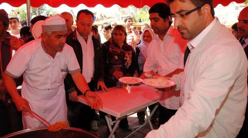 Manavgat'ın K&ouml;ylerinde Kutlu Doğum Pilavı Dağıtılacak