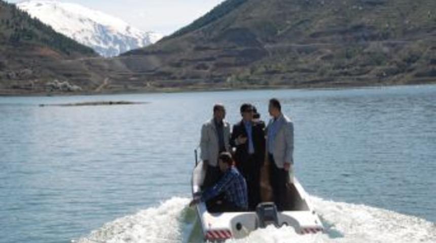 Adıyaman Valisi Demirtaş, Il&ccedil;e Ziyaretlerini &Ccedil;elikhan Ile S&uuml;rd&uuml;rd&uuml;