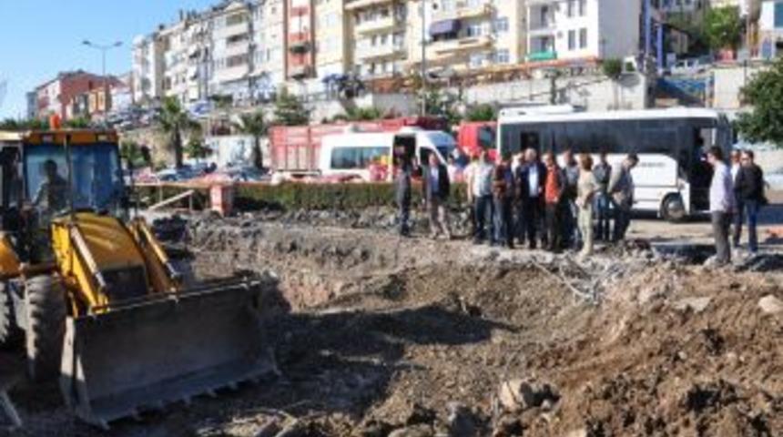 Başkan Posbıyık Ve Beraberindeki Heyet Mahallelerde Incelemede Bulundu