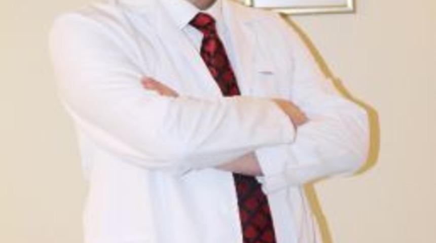 &Ccedil;ocuklarda S&uuml;rekli Baş Ağrısı G&ouml;z Bozukluğu Habercisi Olabilir