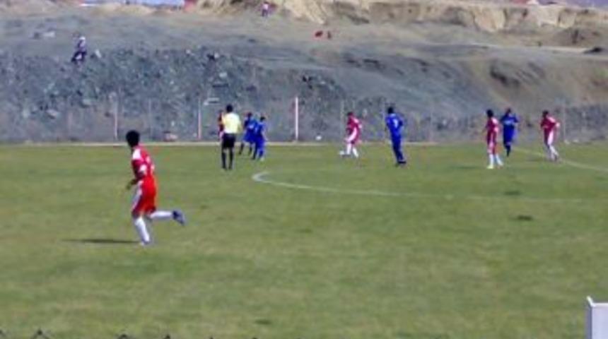 Malatya Amat&ouml;r Futbol Liglerinde Karşılaşmalara Devam Edildi