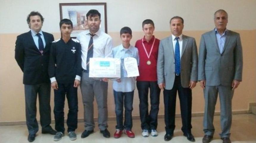 T&uuml;rk Telekom İlk-ortaokulu Matematik Yarışmasında İl Birincisi