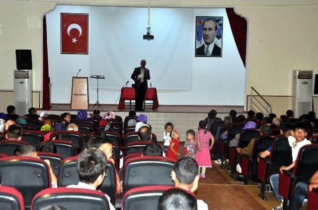 Akaçakale İmam Hatip Lisesinde Konfarans