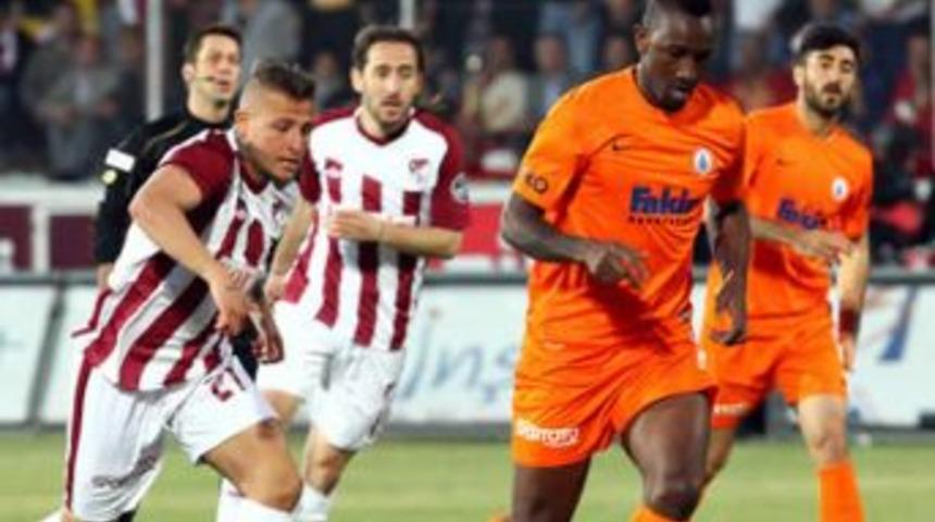 SB Elazığspor : 1 İstanbul BB : 0