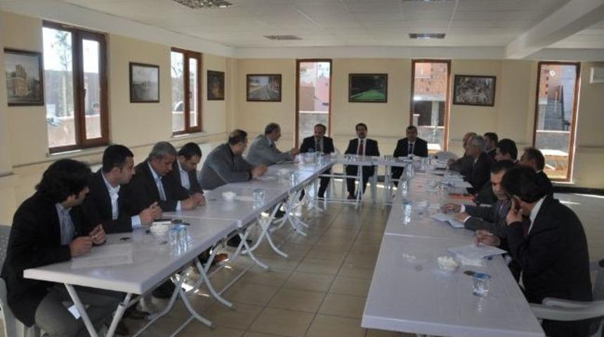 Başkan Yaman, Birim M&uuml;d&uuml;rleriyle Bir Araya Geldi