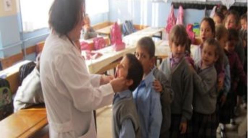 Sakarya&rsquo;da Ağız, Diş Sağlığı Eğitimleri Ve Taramaları