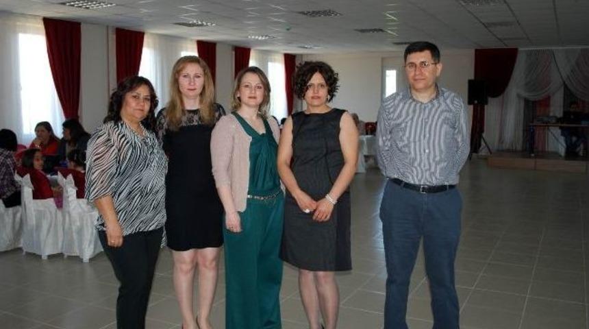 Salihli 50. Yıl Ortaokulu&rsquo;ndan &Ccedil;ay Partisi