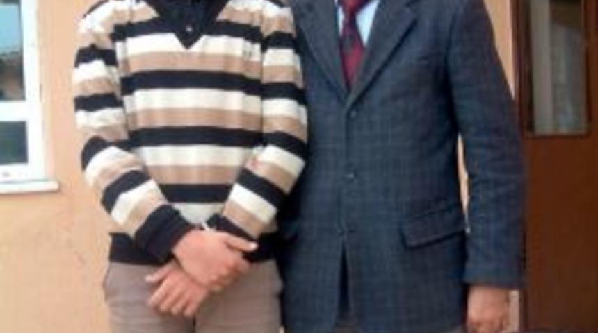 Resim Yarışmasında Birinci Oldu