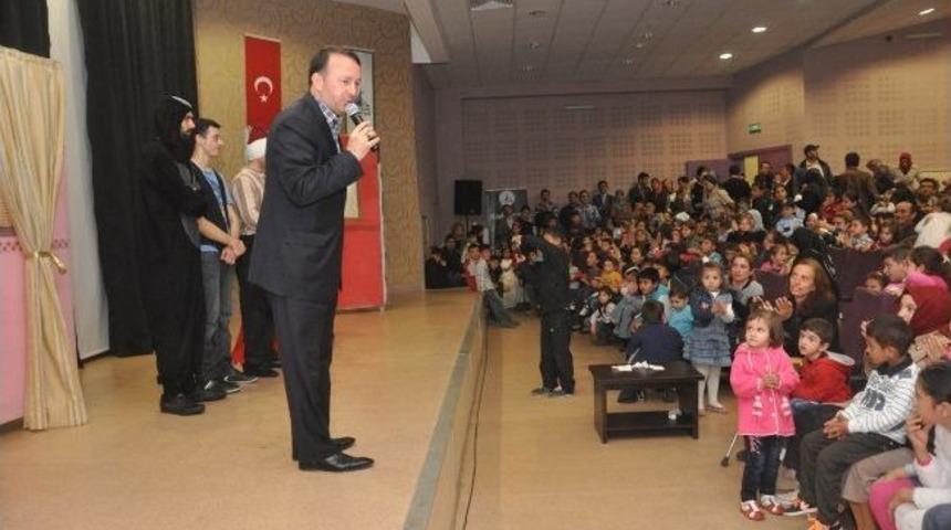 Masallar Ormanı Kartepeli Çocuklarla Buluştu