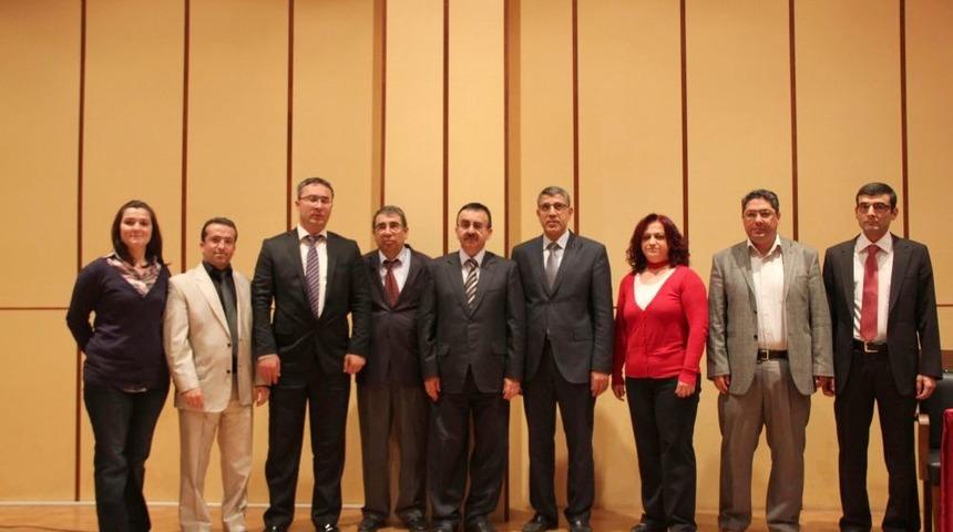 MK&Uuml;&rsquo;de 'Osmanlı&rsquo;da Ermeniler' Konulu Konferans D&uuml;zenlendi