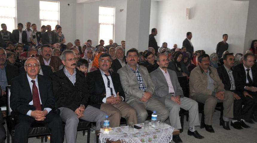 G&uuml;m&uuml;şler Kasabasında Kutlu Doğum Coşkusu