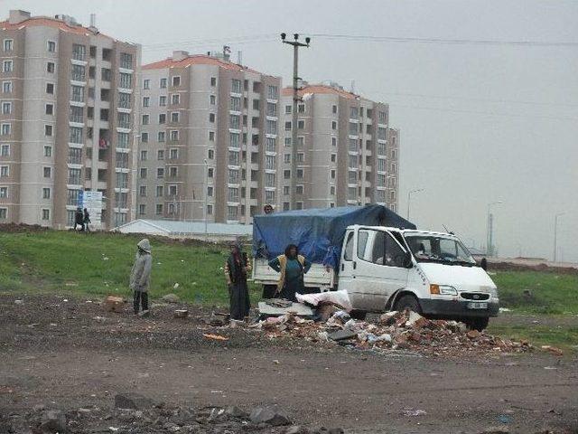 Körfez’de Roman Vatandaşlara Çadır Kurma İzni Verilmiyor