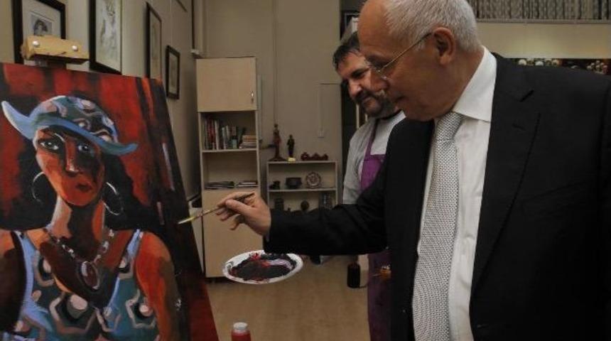 &ldquo;d&uuml;nya Sanat G&uuml;n&uuml;&rdquo; Yenimahalle&rsquo;de Kutlandı