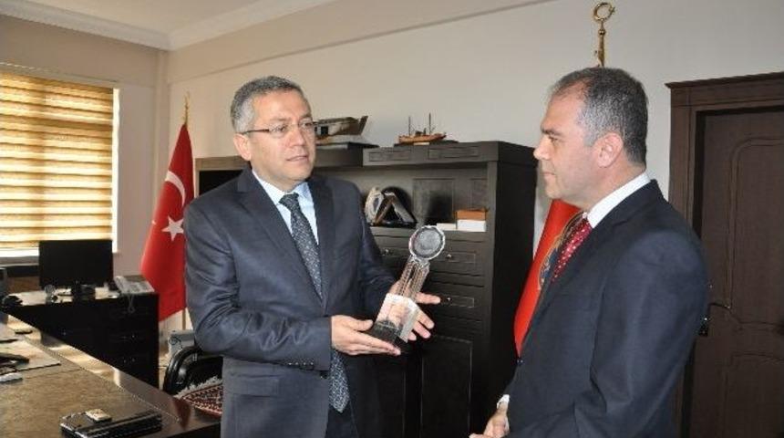 Şırnak Polisi T&uuml;rkiye 3&rsquo;&uuml;nc&uuml;s&uuml; Oldu