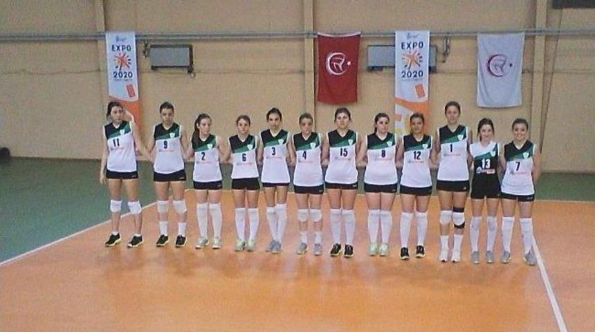 Manisa Belediyespor&rsquo;un Sultanları Finale Y&uuml;r&uuml;yor