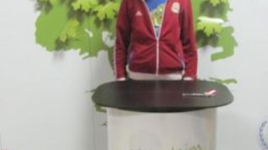 Ey&uuml;p Alhan Da Bir İyilik Yaptı