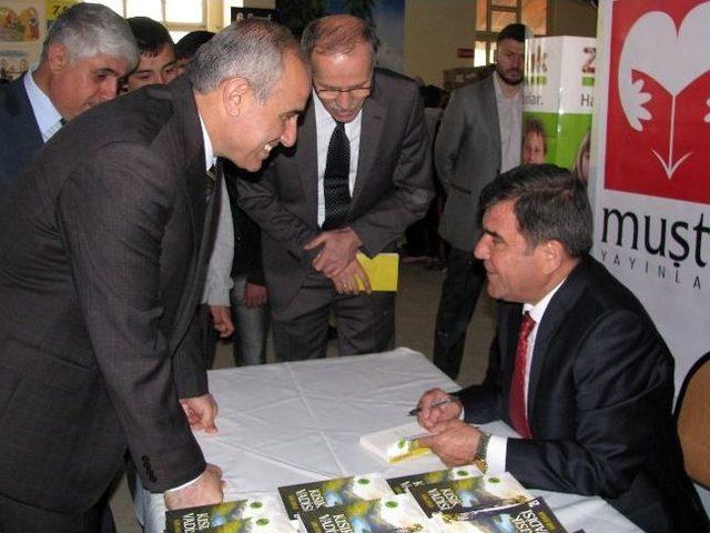 Sorgun’da Kitap Fuarı Açıldı