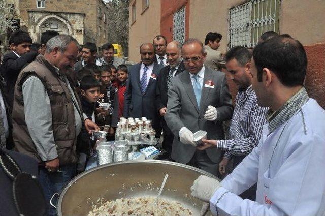 Bitlis’te Kutlu Doğum Etkinlikleri Devam Ediyor