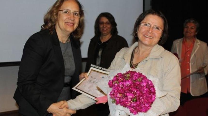 Urla Kent Konseyi Kadın Meclisi, &ldquo; Kadın Ve Edebiyat&rdquo; Paneli D&uuml;zenledi