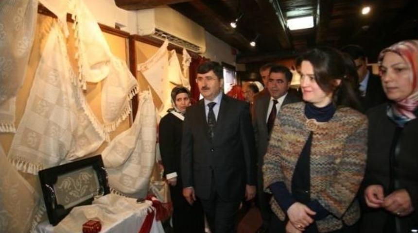 Amasya&rsquo;da Davul-zurnalı Turizm Haftası Kutlaması