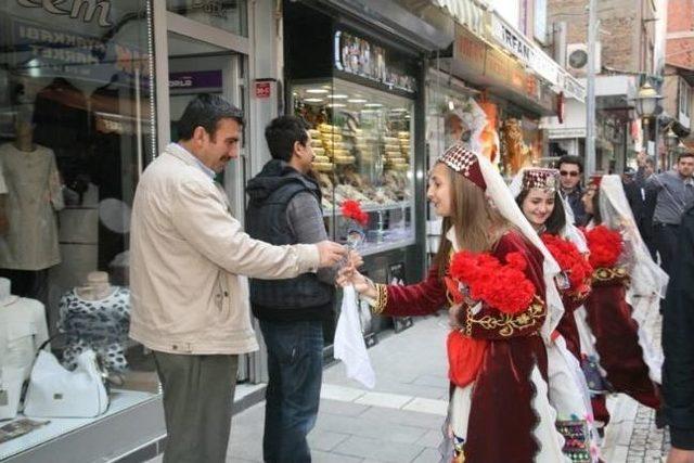 Amasya’da Davul-zurnalı Turizm Haftası Kutlaması