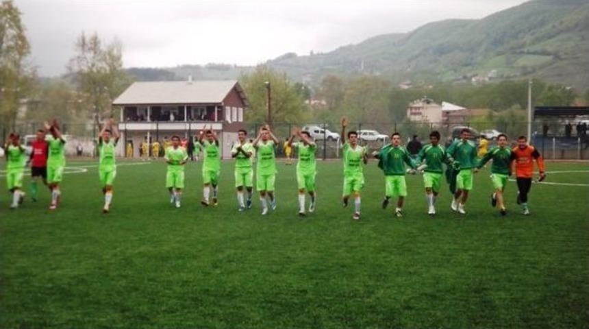 Kozcağız Belediyespor: 4 Ulus &Ccedil;ınarspor: 4