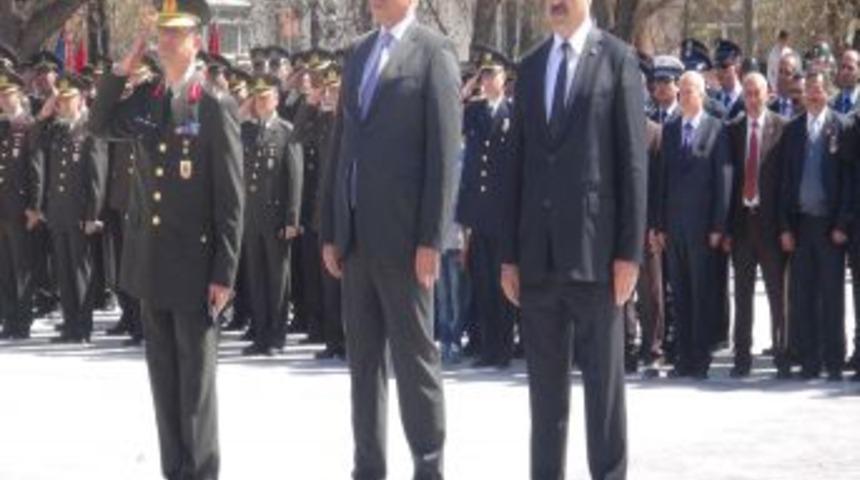 Ağrı'nın Kurtuluşu Kutlandı