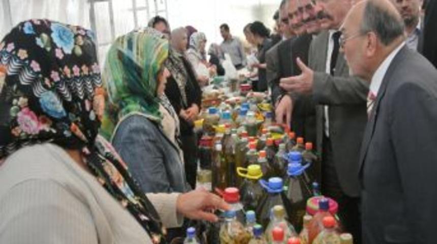 Osmaniye'de, Kur&rsquo;an Kursları Yararına Kermes A&ccedil;ıldı