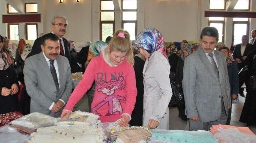 Kutlu Doğum Haftası M&uuml;nasebetiyle Kermes D&uuml;zenlendi