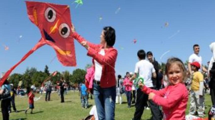 B&uuml;y&uuml;kşehir Belediyesi&rsquo;nden 23 Nisan Kutlaması