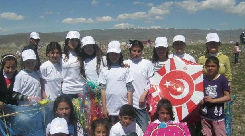 K&ouml;pr&uuml;k&ouml;y&rsquo;de U&ccedil;urtma Şenliği