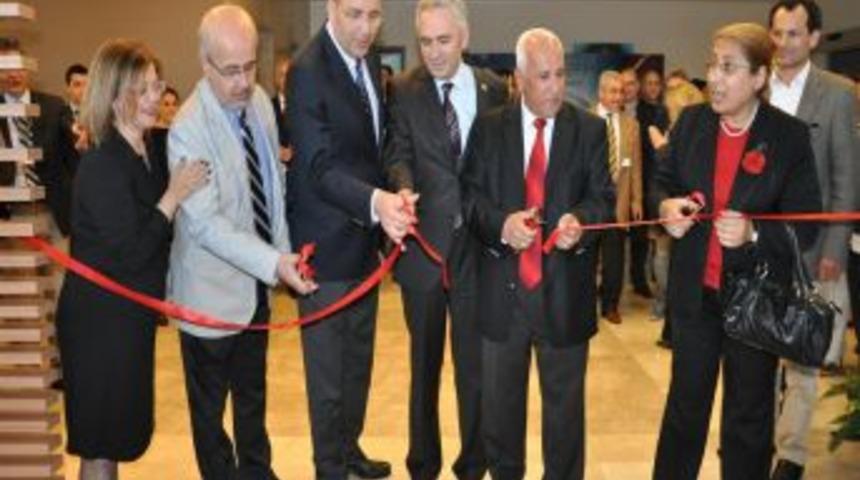 &lsquo;Parmaklarımın Ucundaki Bah&ccedil;e&rsquo; Sergisi A&ccedil;ıldı