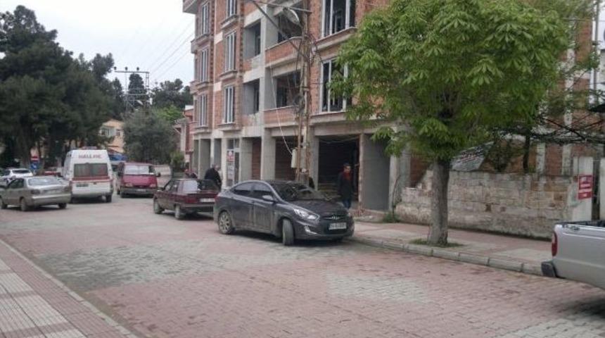 İnşaattan düşen sıvacı feci şekilde öldü