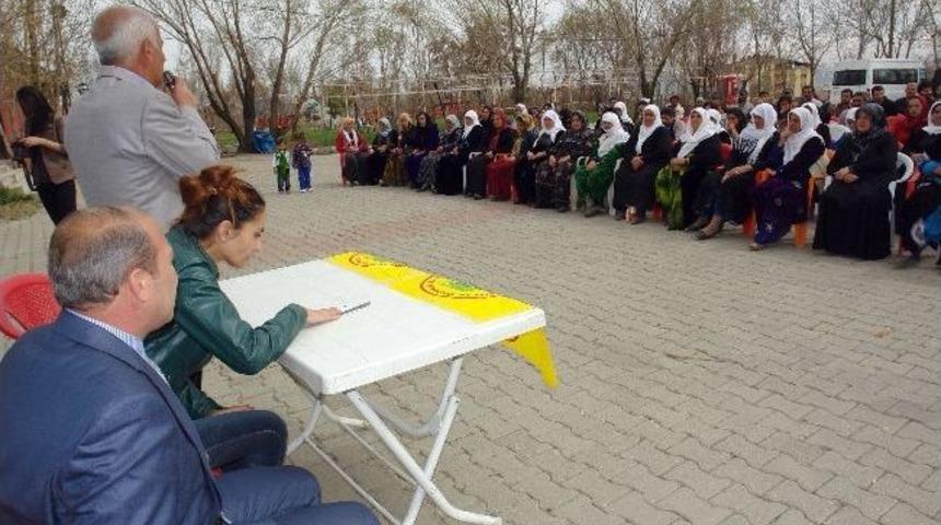 Y&uuml;ksekova&rsquo;da Halk Toplantısı