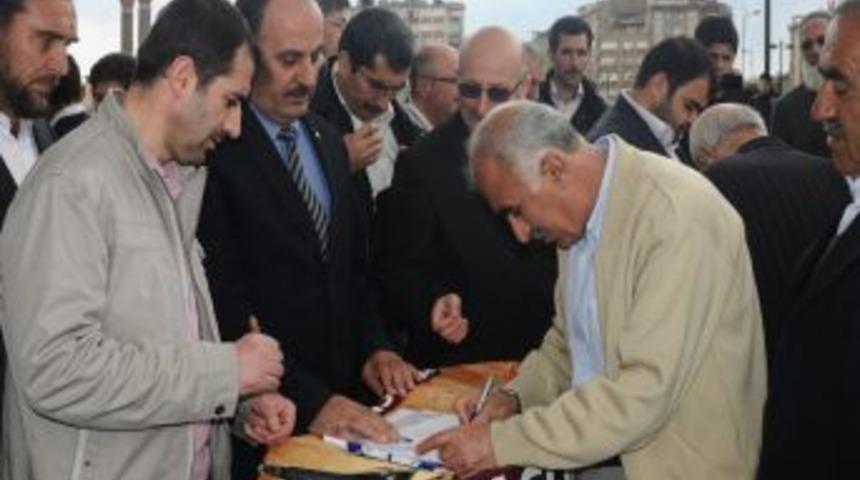 Ayasofya&rsquo;nın Cami Olması I&ccedil;in Imza Kampanyası Başlatıldı