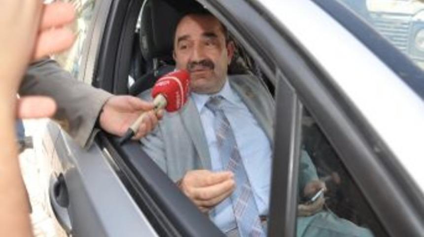 Emniyet Kemerini Takmayan Ak Partili Vekile 77 Tl Para Cezası