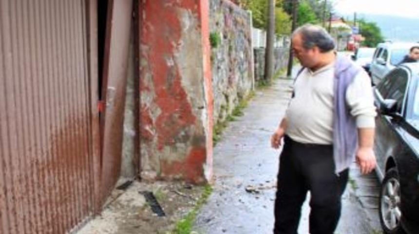 Sapanca'da Trafik Kazası: 1 Yaralı