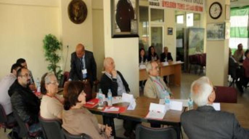 CHP'de Parti Okulu Projesi Başladı