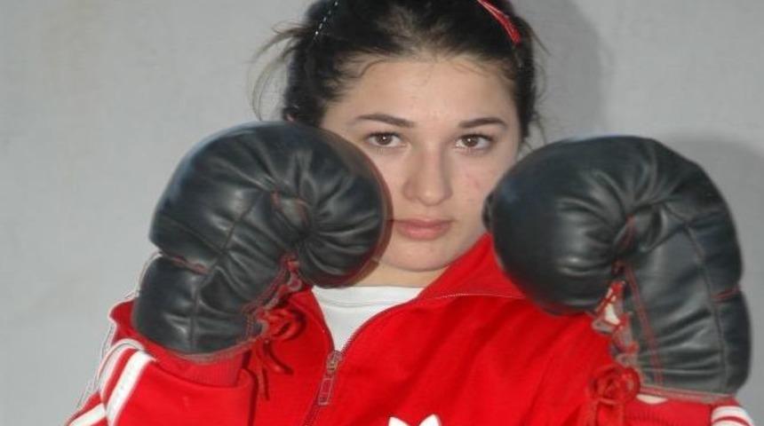 Ringde Buse R&uuml;zgarı Esecek