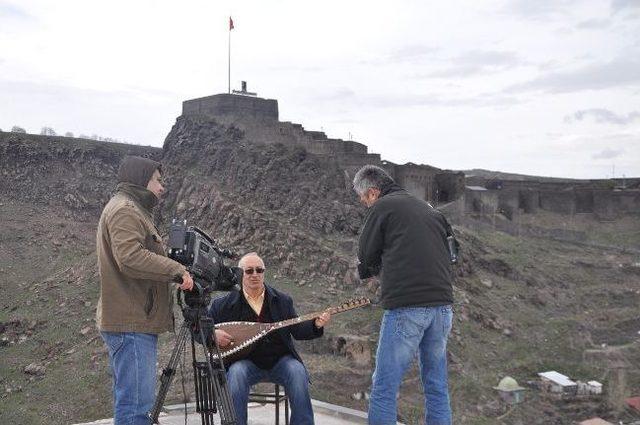 Trt Salih Şahin’in Belgeselini Çekti